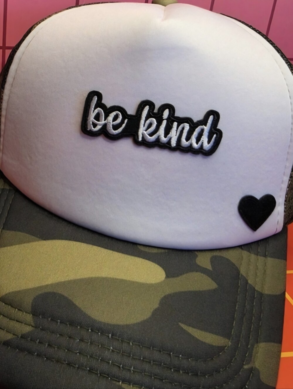 NWT 90s Inspired Woman's Be Kind Camo Trucker Hat With Black Heart Accent